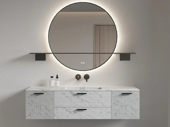 Стилно LED огледало за баня MO5